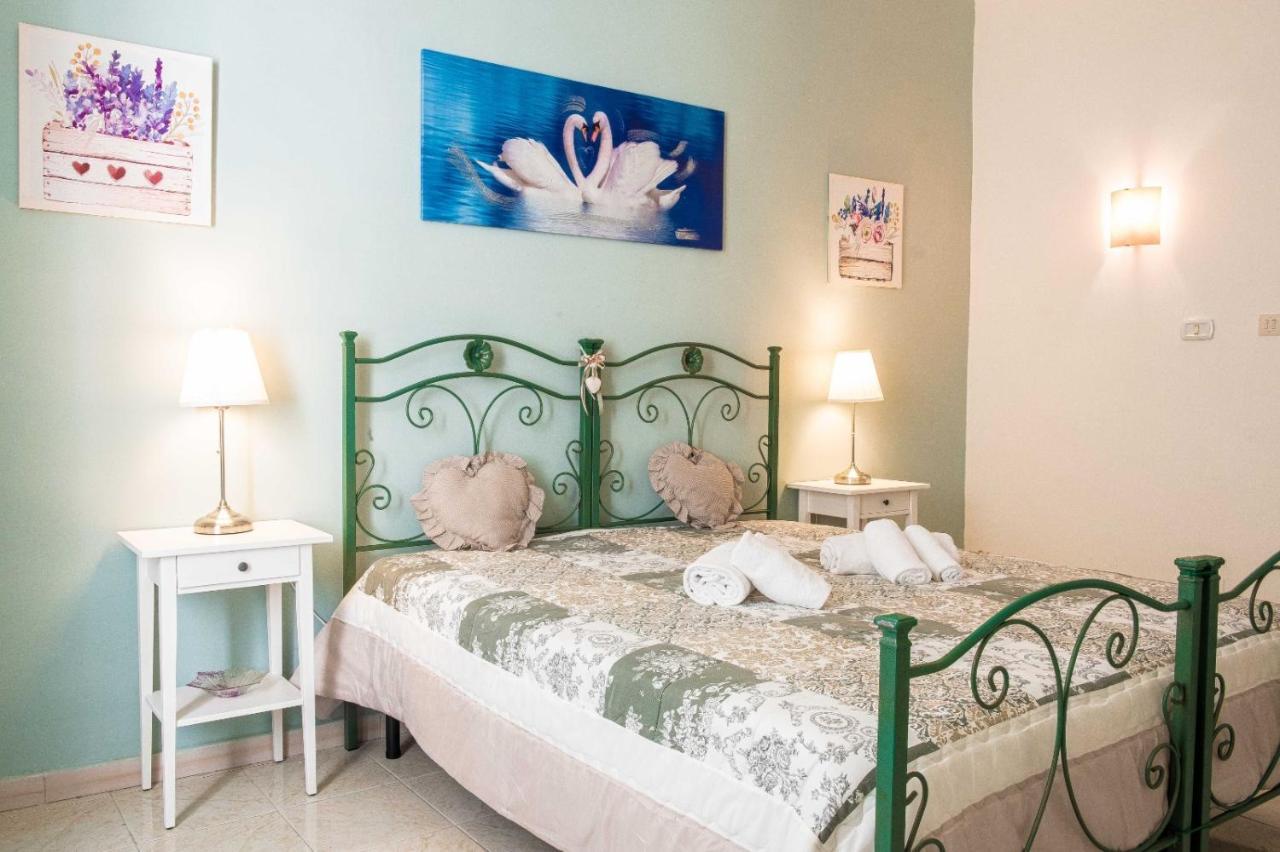 Little House Camilla Apartment Наполи Екстериор снимка