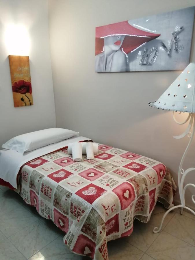 Little House Camilla Apartment Наполи Екстериор снимка